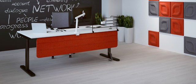 Play and Work inside 32